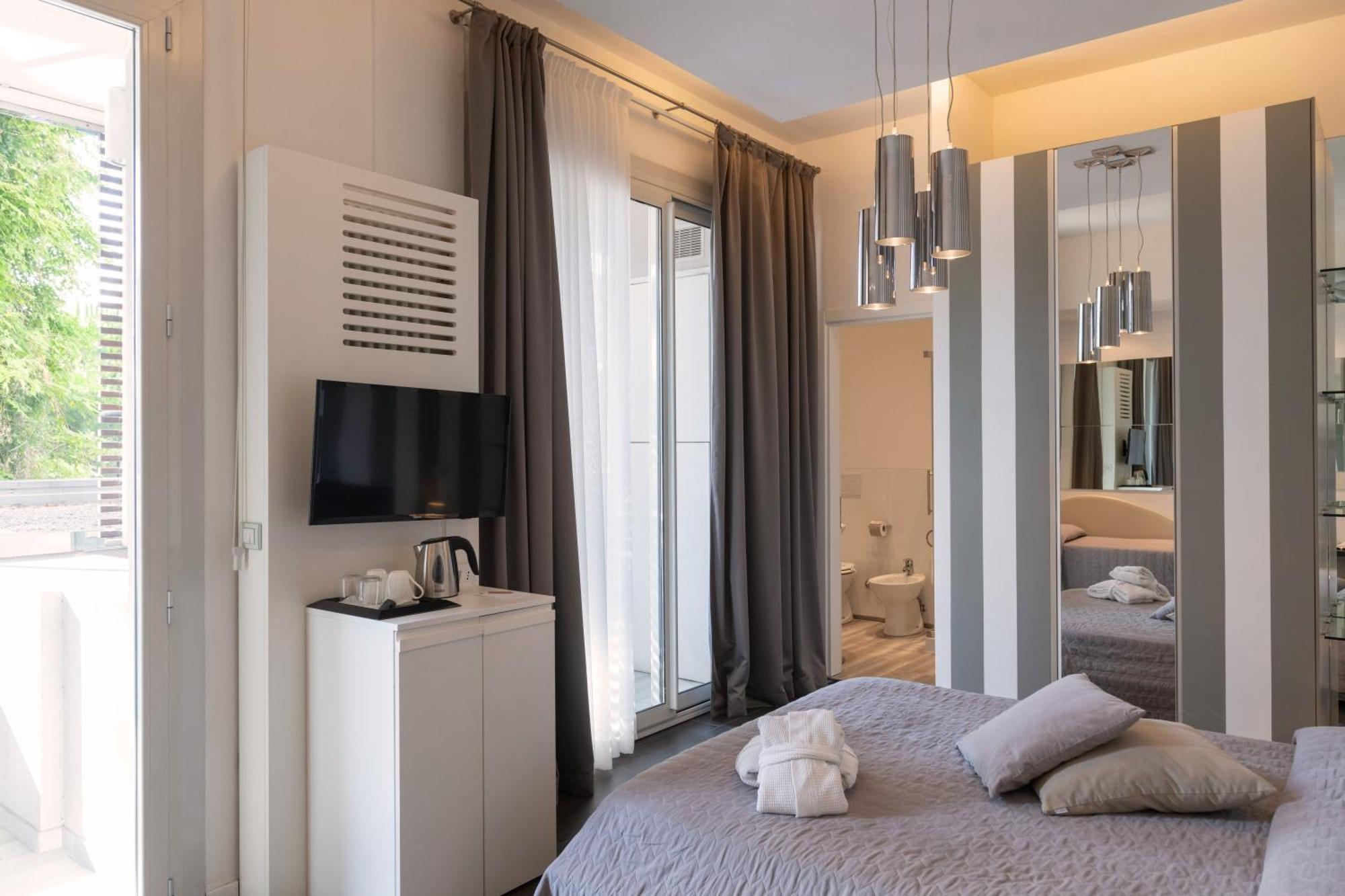 Perla Verde Hotel Milano Marittima Eksteriør billede