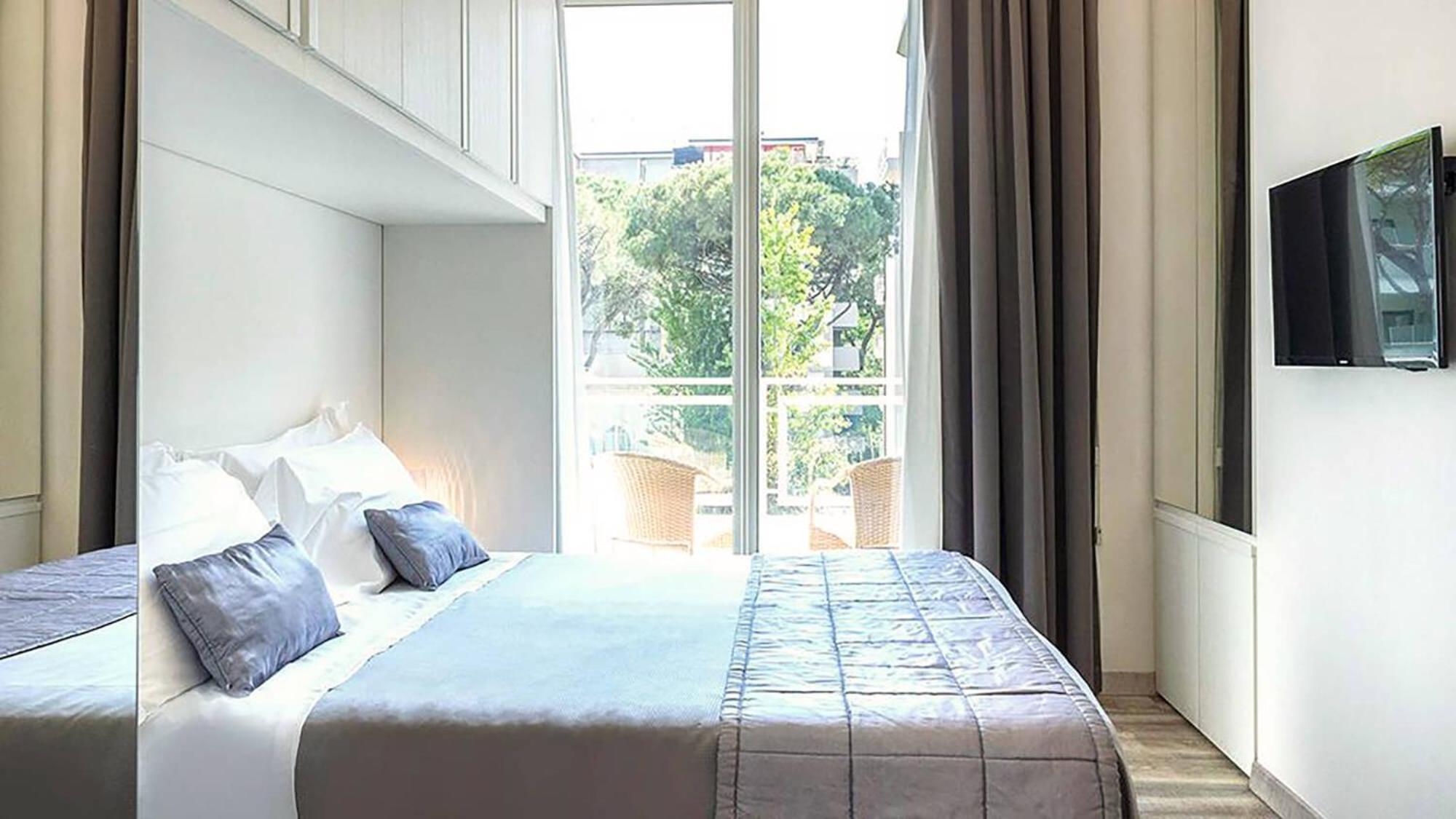 Perla Verde Hotel Milano Marittima Eksteriør billede